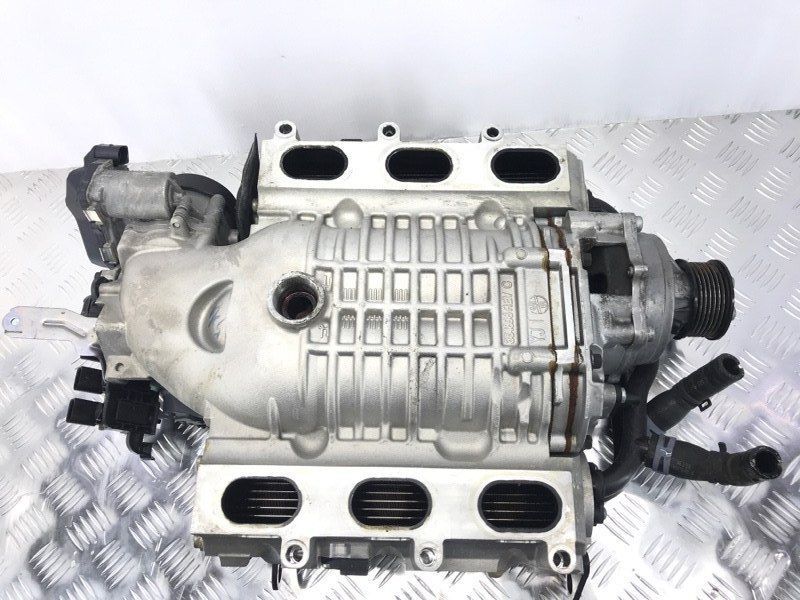 Компресор наддуву 06E145601BA Audi Q7