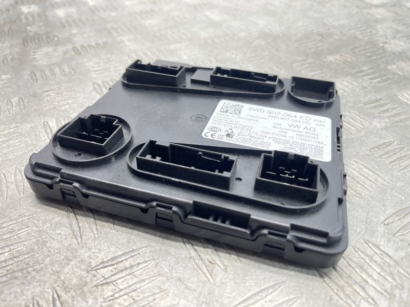 Блок комфорта 8W0907064ED Audi Q7