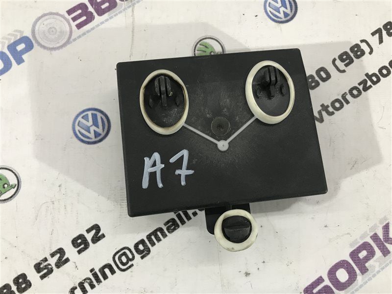 Блок управления двери 4G8959792A Audi A7