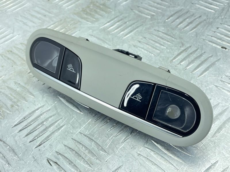 Плафон освітлення салону 4G0947111AET1 Audi A6