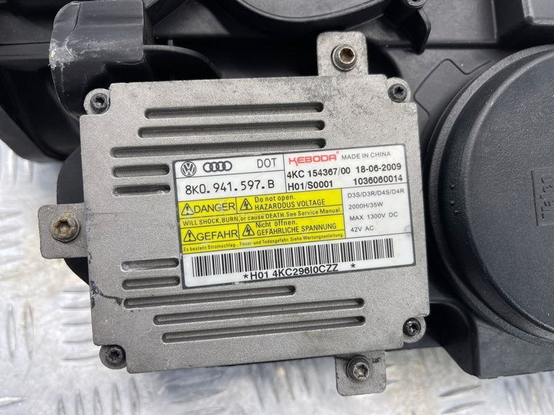 Фара ксенон права 4L0941004AK Audi Q7 Audi Q7