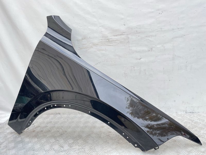 Крыло правое 31651676 Volvo XC90 Volvo XC90