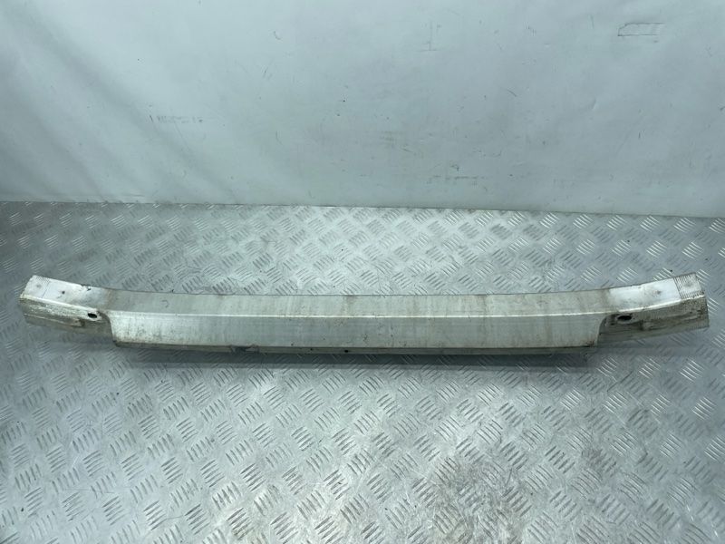 Підсилювач переднього бампера 4L0807113 Audi Q7