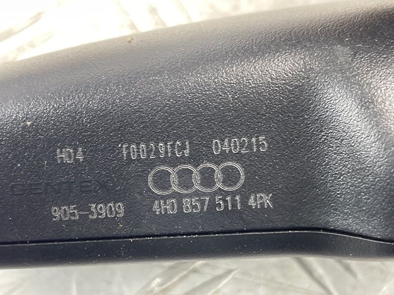 Дзеркало заднього виду салону Audi A8