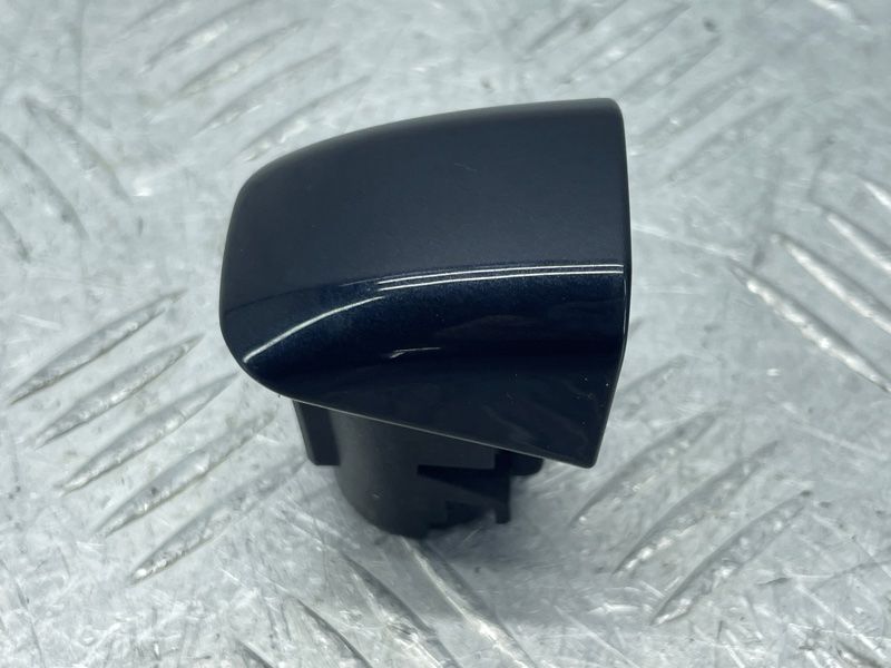 Ковпачок ручки дверей 8T0837167A Audi A4 Allroad
