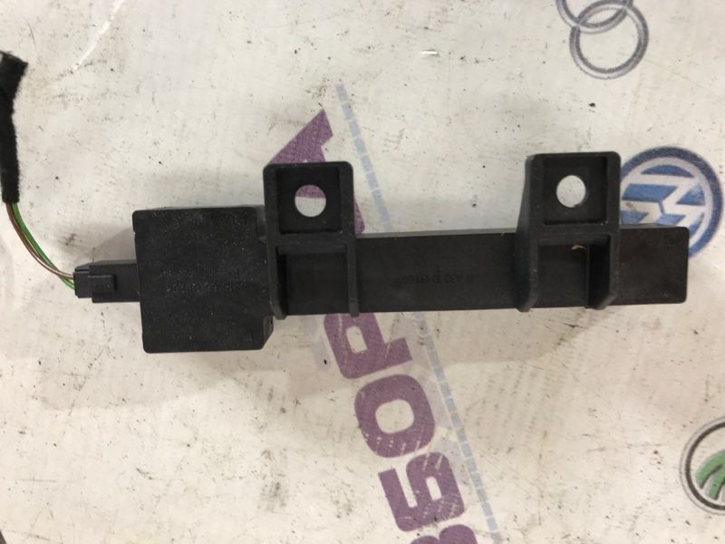 Антена безключового доступу (KESSY) 4F0907247A Audi Q7 Audi Q7