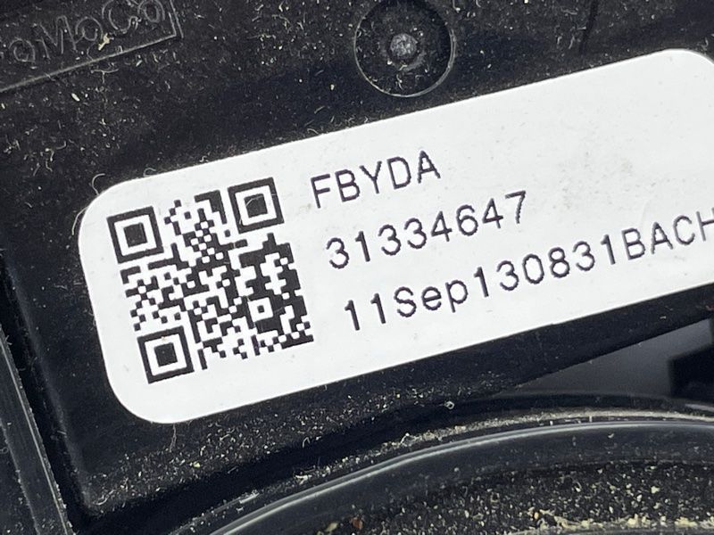 Підрульовий перемикач 31334647 Volvo XC60