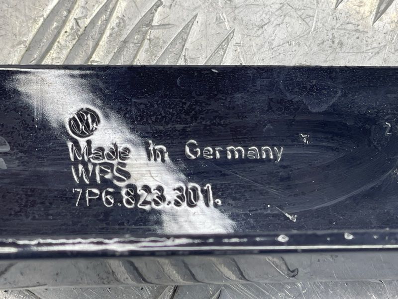 Петля капота Volkswagen Touareg