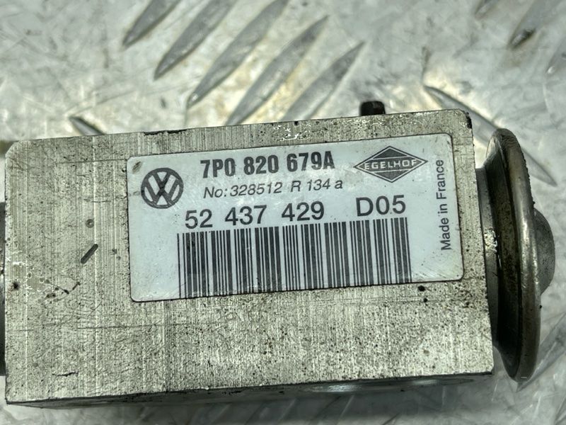 Клапан 7P0820679A Volkswagen Touareg