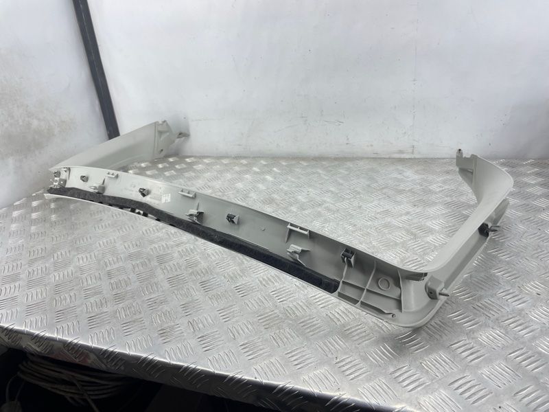 Обшивка крышки багажника 8R0867973B Audi Q5