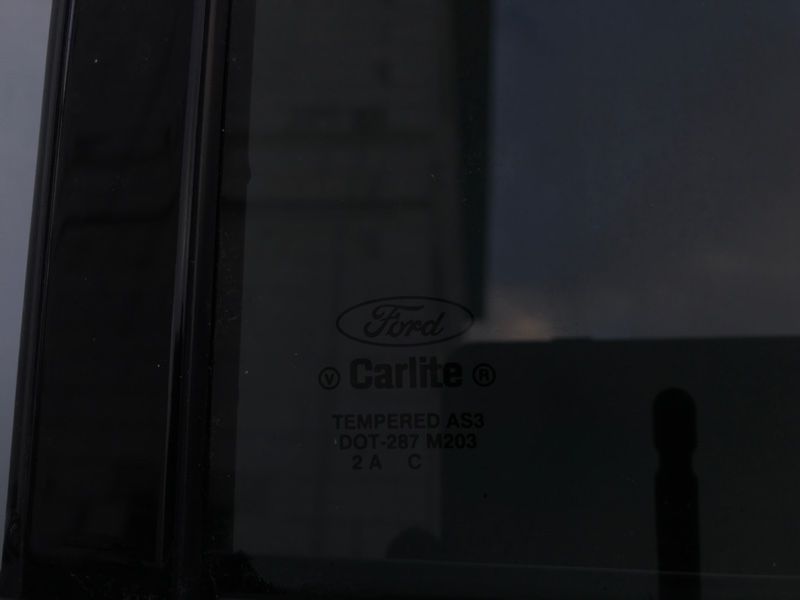 Двері 8A8Z7424631A Ford Flex