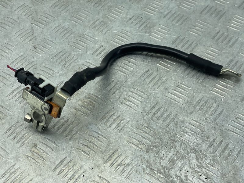 Клемма акумулятора з блоком контролю АКБ 8R0915181C Audi Q5