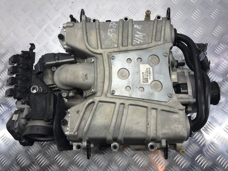 Компресор наддуву 06E145601BA Audi Q7
