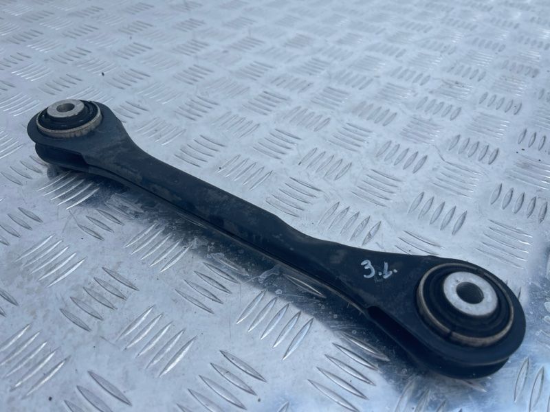 Рычаг задней подвески нижний левый/правый 8K0501529L Audi A6 Audi A4, Audi A4 Allroad, Audi A5, Audi A6, Audi A7, Audi A8, Audi Q5, Audi RS7, Audi S4, Audi S5, Audi S6, Audi S7, Audi S8, Audi SQ5, Porsche Macan