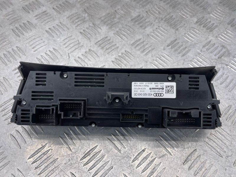 Панель управления климат-контролем 4G0820043CE5PR Audi A7