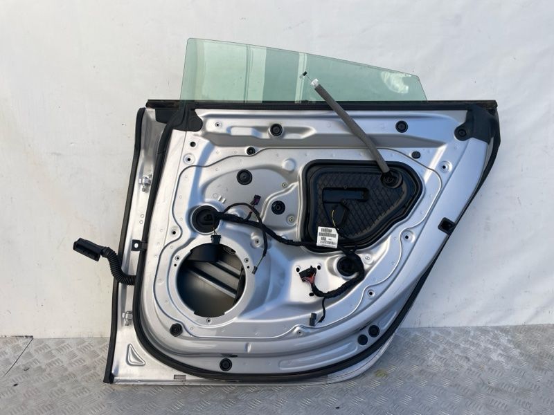 Двері 4G8833052A Audi A7