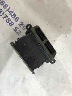 Дефлектор воздуховода 4F0820511B Audi Q7
