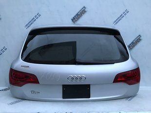 Кришка багажника 4L0827023B Audi Q7