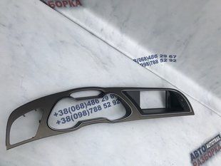 Рамка приладової панелі 8K1857166 Audi A4 Allroad
