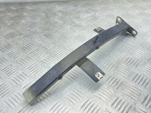 Кронштейн крыла 4H0821394 Audi A8