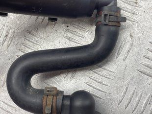 Патрубок 4M0906272G Audi Q7