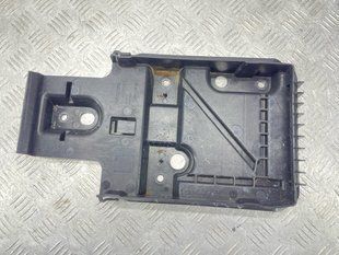 Піддон для акумулятора 31425523 Volvo XC90