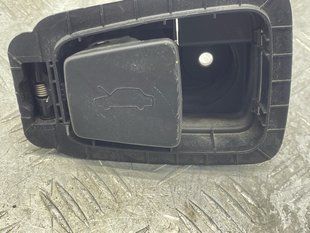 Ручка відкривання капота 32277309 Volvo XC90