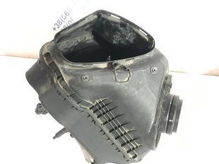 Корпус повітряного фільтра 4G0133836R Audi A6