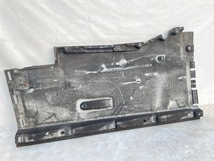 Защита / Облицовка днища 4G0825207F Audi A7