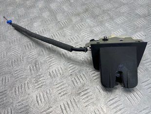 Замок кришки багажника 4M0827506D Audi Q7