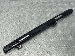 Декоративна накладка на торпедо 4M1853242A1LQ Audi Q7