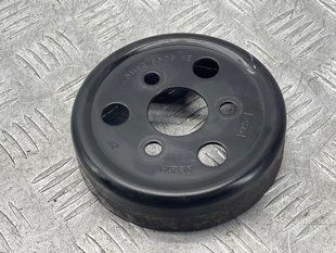Шкив помпы Ford Fusion