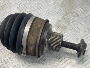 Піввісь 8W0407271E Audi A4 Allroad