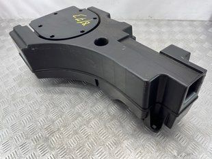 Сабвуфер BOSE 4M0035621A Audi Q7