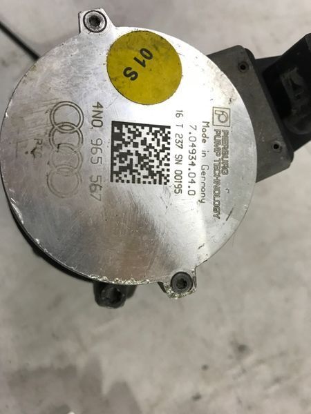 Насос системы охлаждения 4N0965567 Audi Q7
