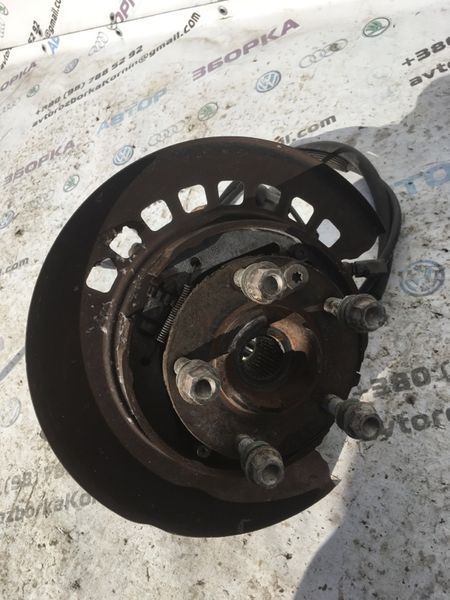 Поворотний кулак / цапфа 7L8505436 Audi Q7