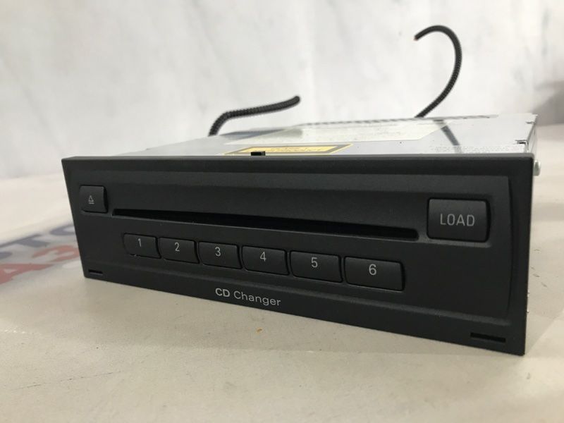 CD чейнджер 4F0035110A Audi Q7
