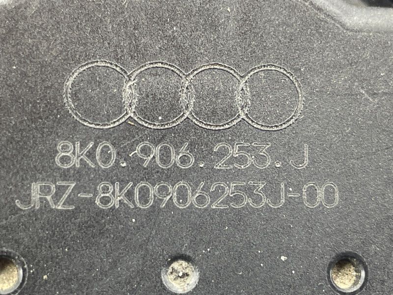 Клапан адсорбера 8K0906253J Audi S4