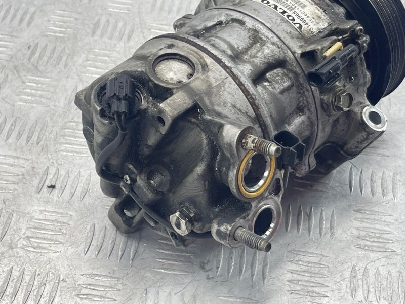 Компресор кондиціонера 31469968 Volvo XC60