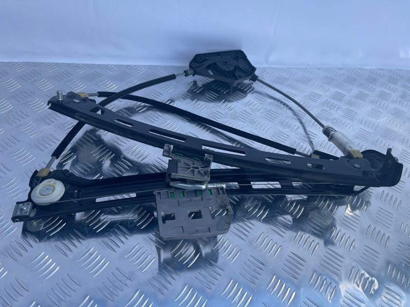 Стеклоподъемник 3C8837462J Volkswagen CC