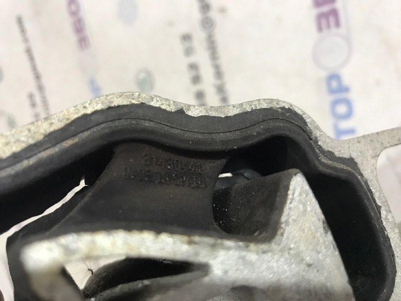Опора двигателя 31430441 Volvo XC60