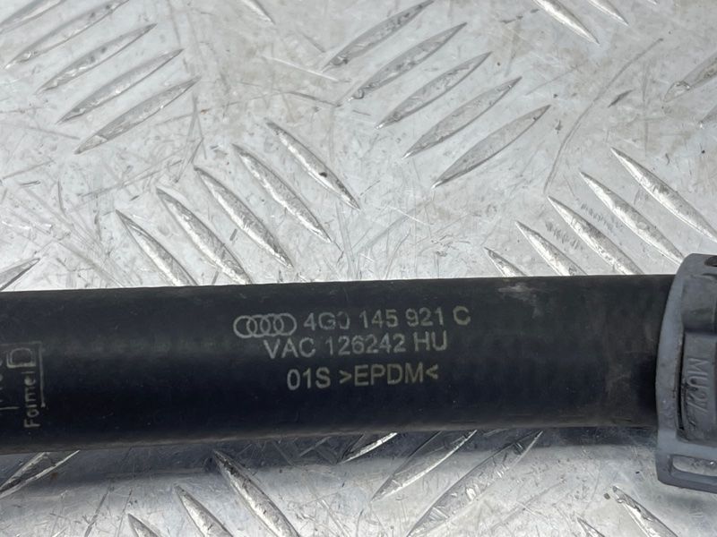 Шланг системи охолодження 4G0145921C Audi A6
