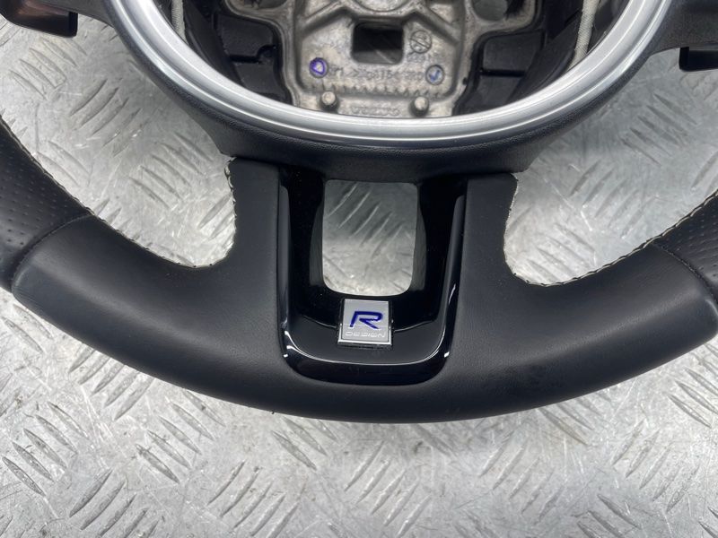 Кермо Volvo XC60