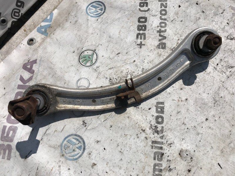 Важіль поперечний верхній 7L0505375A Volkswagen Touareg