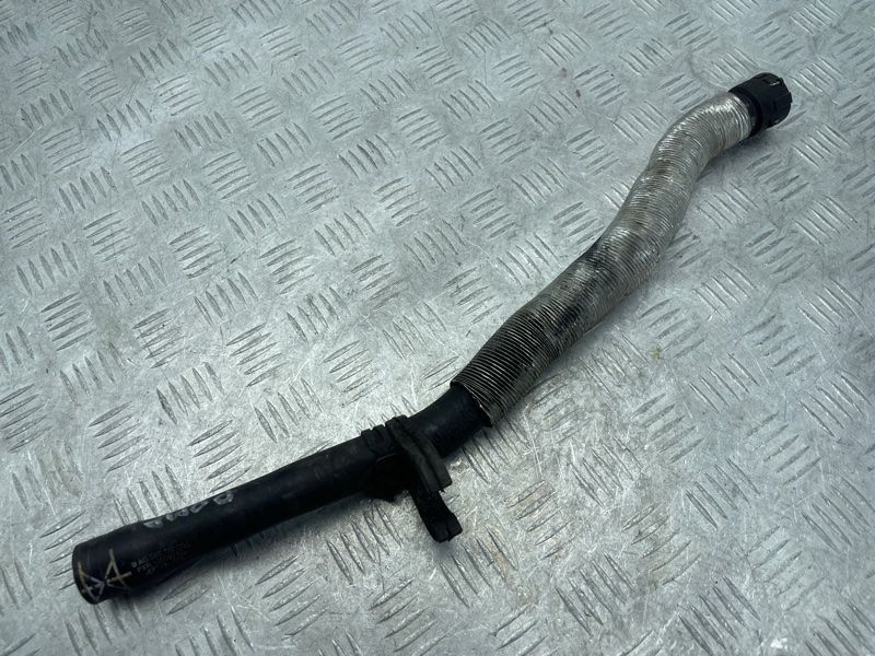 Патрубок 5M0122073L Volkswagen Tiguan