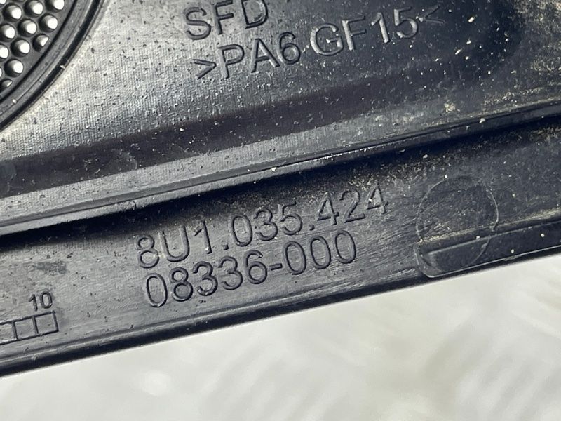 Накладка динаміка / сітка 8U10354244PK Audi Q3