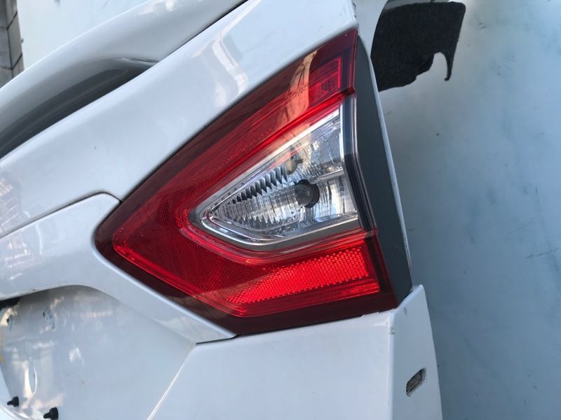 Стоп / ліхтар Ford Fusion