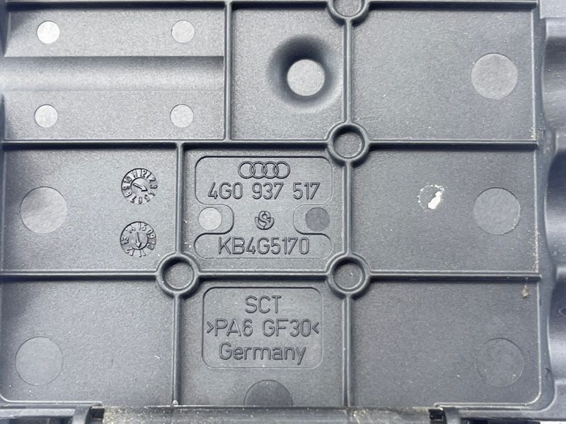 Блок распределительный Audi A6