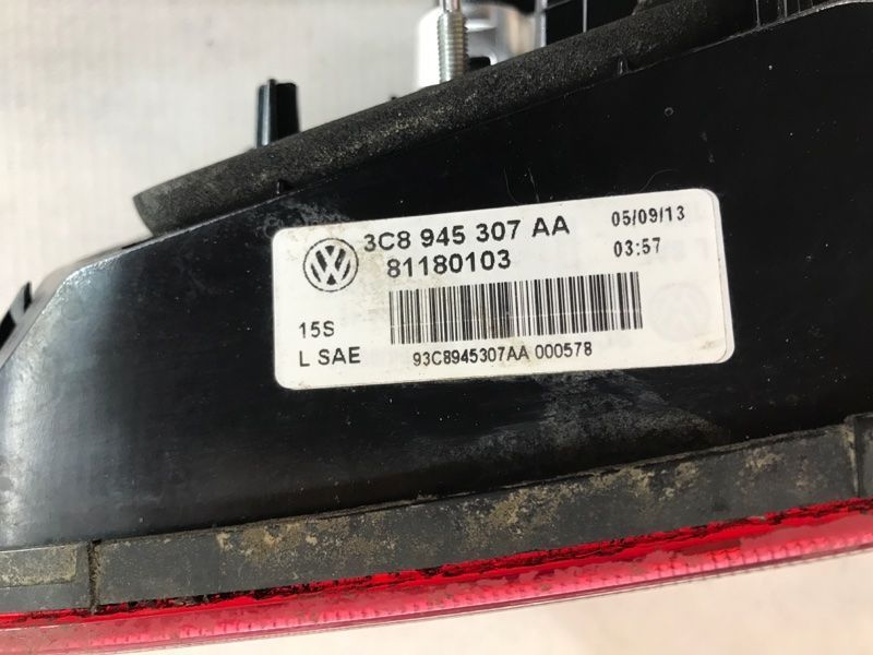 Стоп / ліхтар світлодіодний внутрішній 3C8945307AA Volkswagen CC
