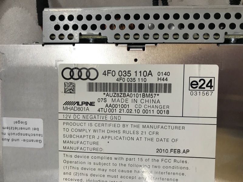 CD чейнджер 4F0035110A Audi Q7
